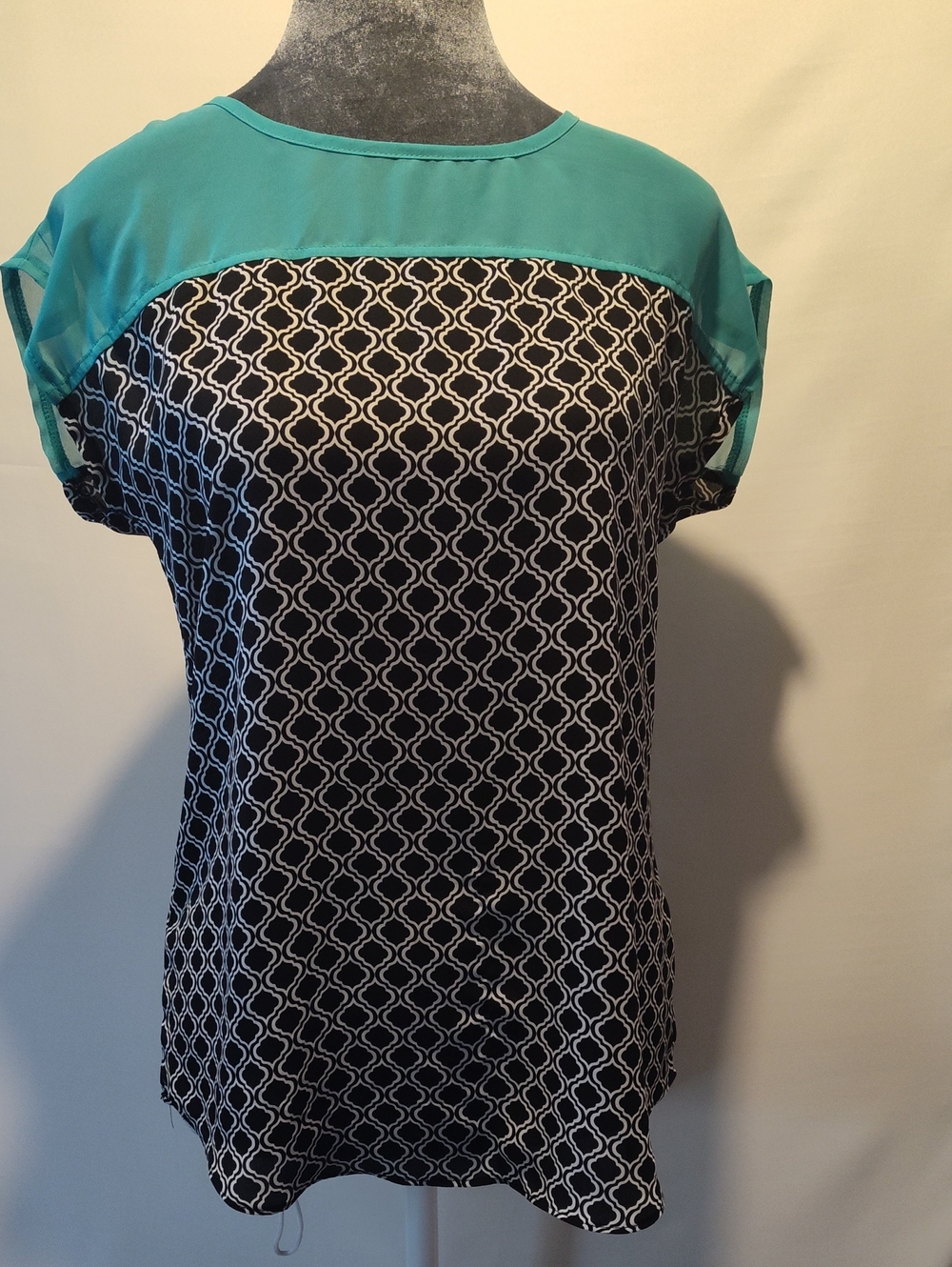 Women’s Printed Black & Green Cap-Sleeve Top, Sz XS